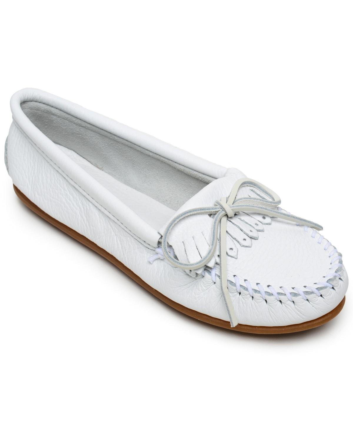 Minnetonka Womens Deerskin Kilty Moccasins Product Image