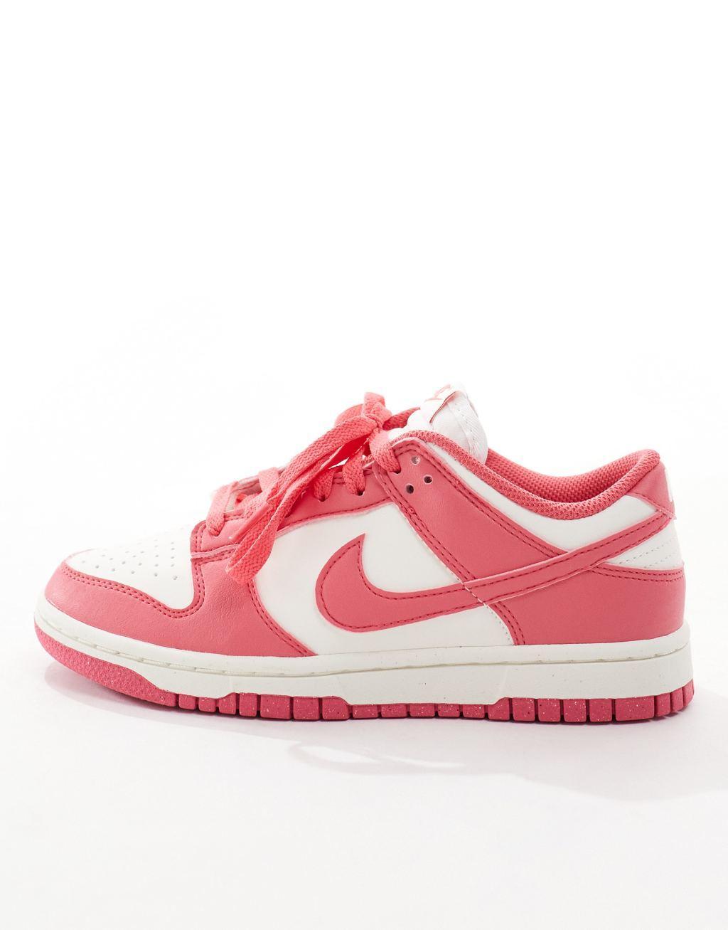 Nike Dunk Low sneakers in pink Product Image