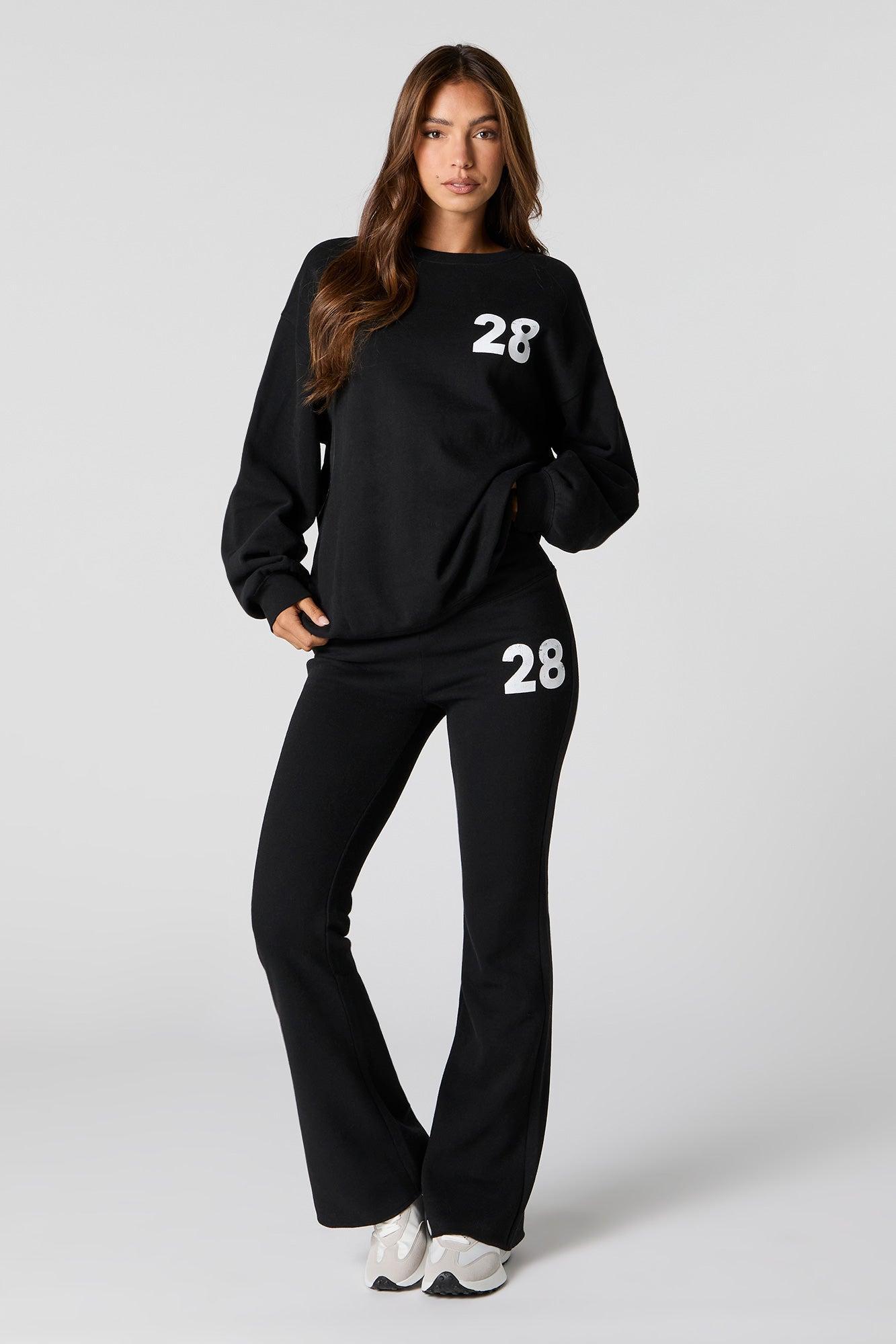 Graphic Flare Fleece Sweatpant Female Product Image