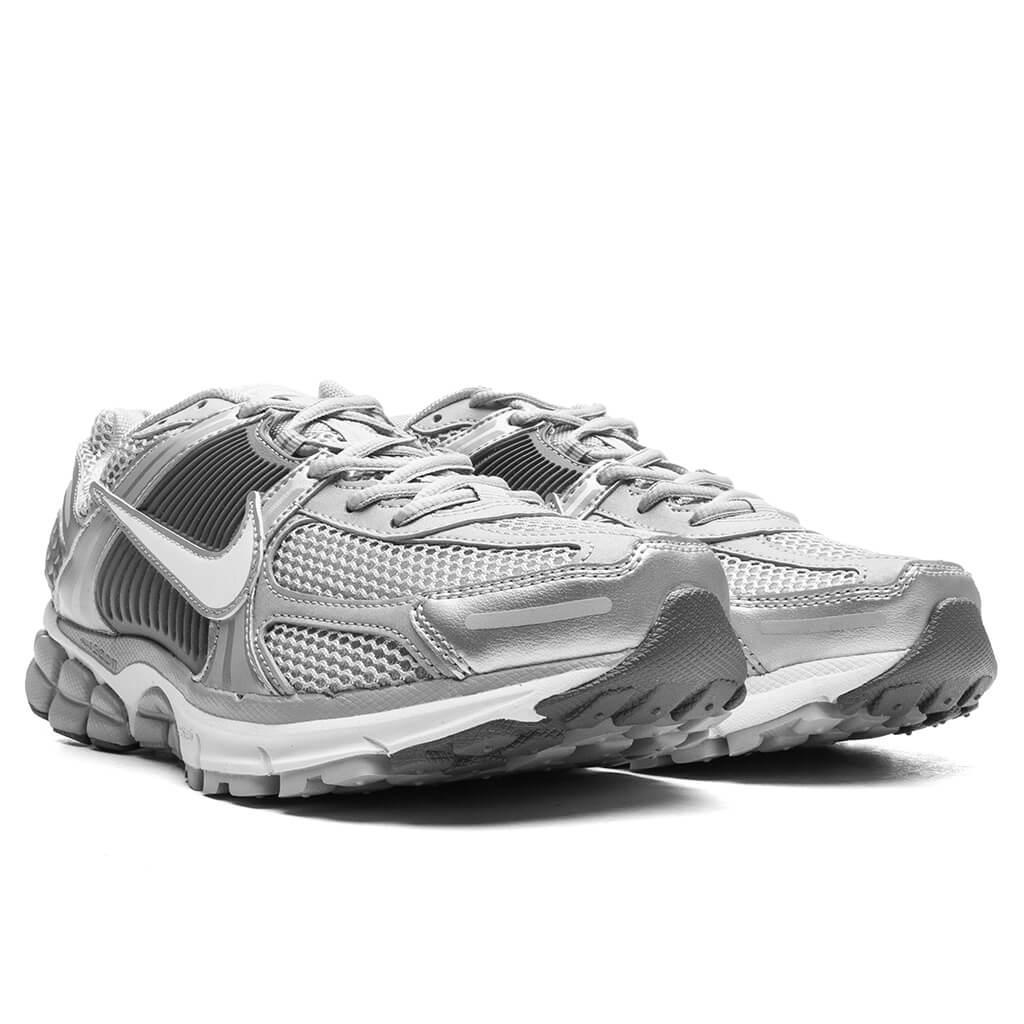 Zoom Vomero 5 - Wolf Grey/White/Metallic Silver Male Product Image