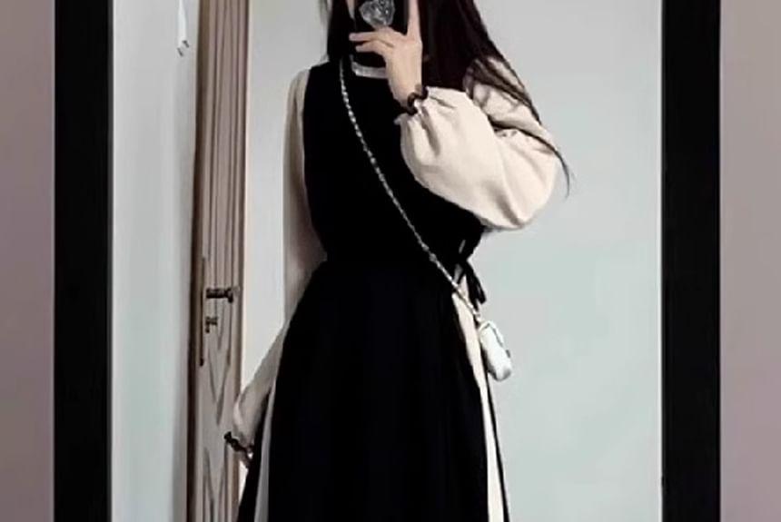 Set: Long-Sleeve Stand Collar Contrast Frill Trim Midi A-Line Dress + Crew Neck Plain Tie Side Pinafore Dress Product Image