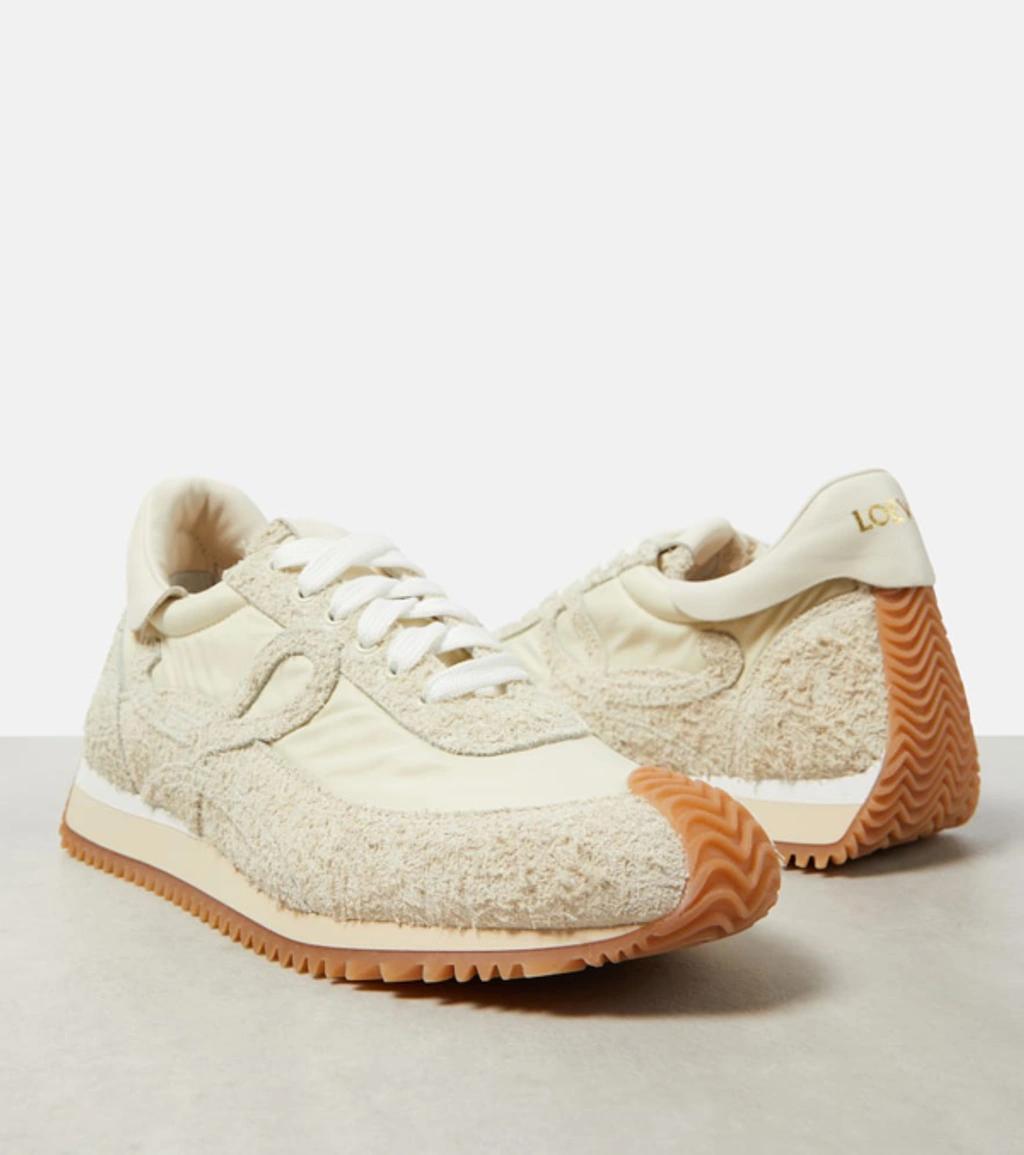 Flow Runner Low-top Sneakers In Canvassoft White Product Image