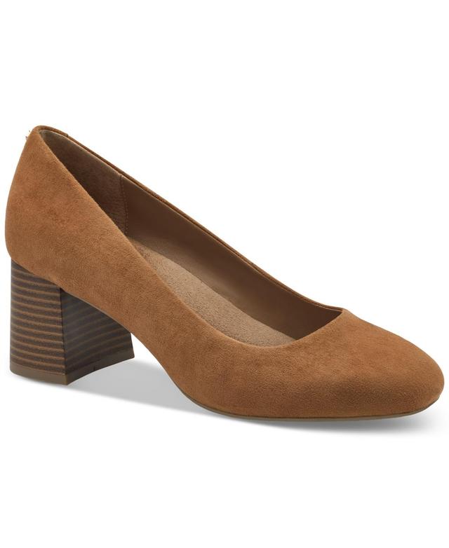 Giani Bernini Womens Betsyy Memory Foam Block Heel Pumps, Created for Macys Product Image