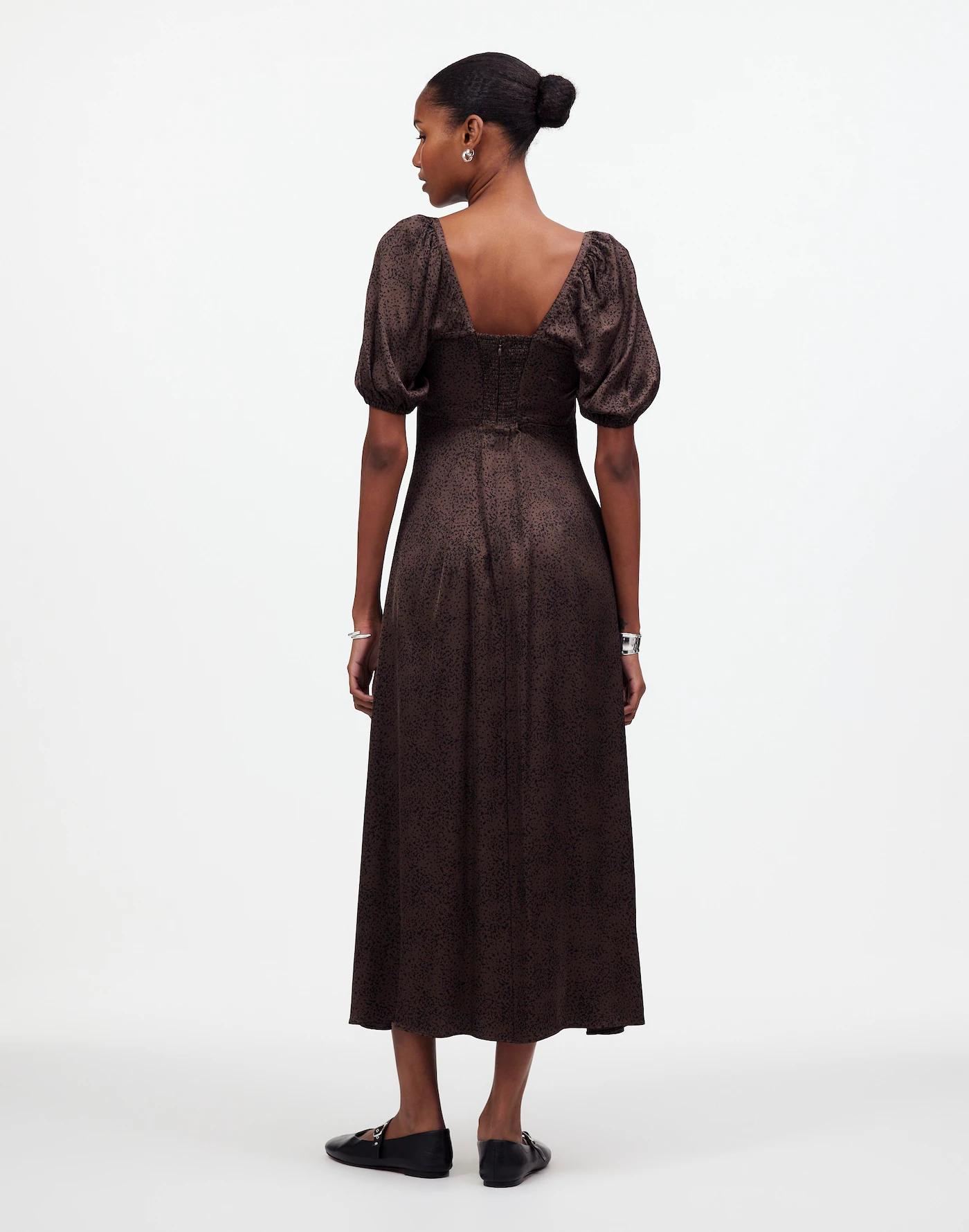 Puff-Sleeve Sweetheart Midi Dress Product Image