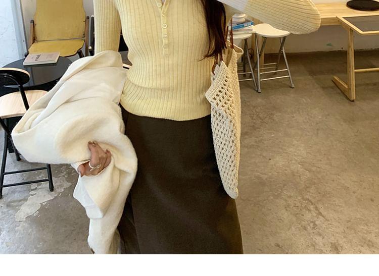 Long Sleeve Round Neck Color Block Ribbed Knit Top Product Image