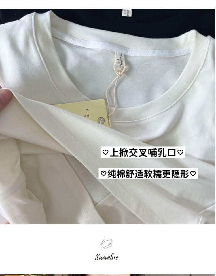 Maternity Long Sleeve Round Neck Plain Breasfeeding T-Shirt Product Image