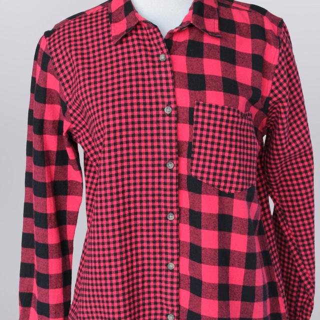 button up plaid flannel top Product Image