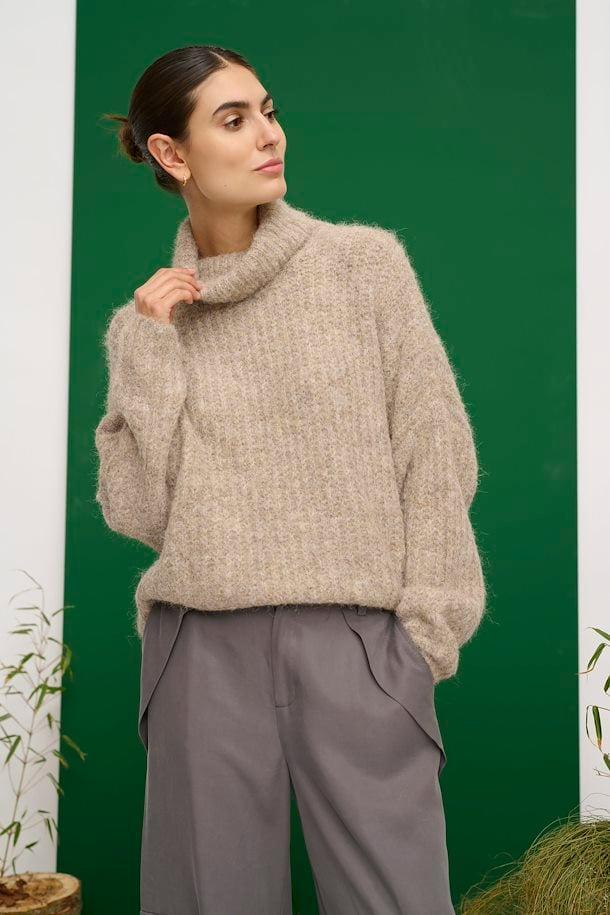 CUbrava Pullover Product Image