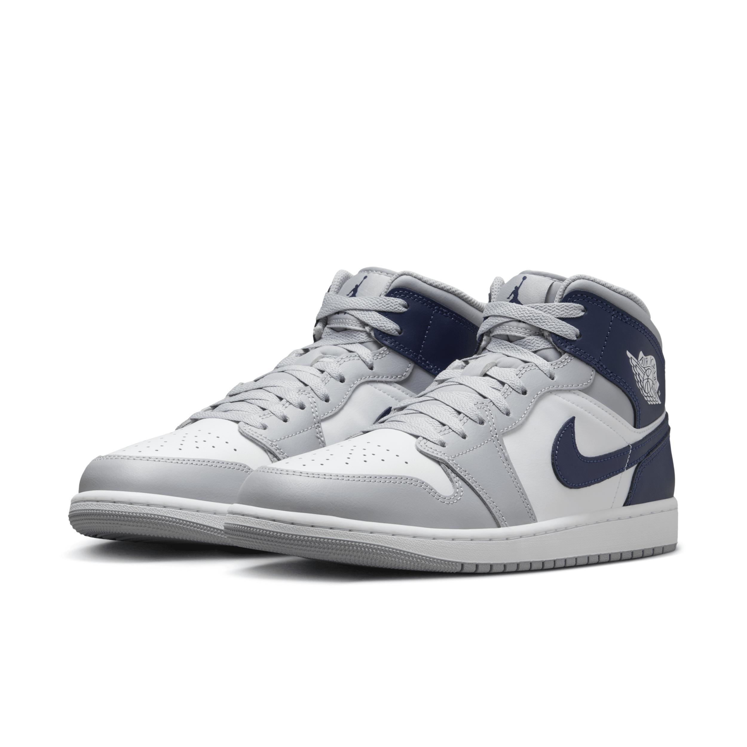 Air Jordan 1 Mid Men's Shoes Product Image