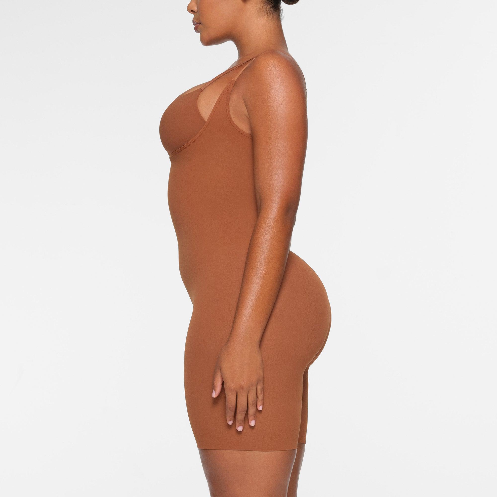 SEAMLESS SCULPT BUTT LIFTING OPEN BUST BODYSUIT | BRONZE Product Image