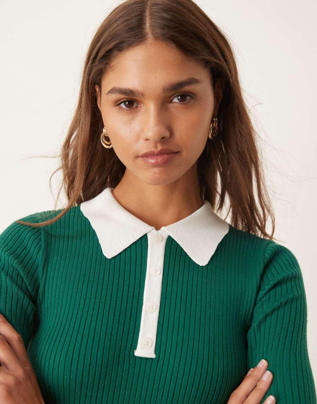 YAS contrast collar knit polo in green Product Image