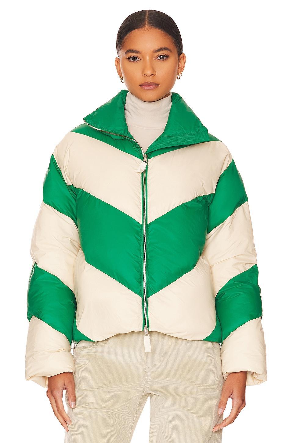 Wylee Puffer Jacket L'Academie Product Image