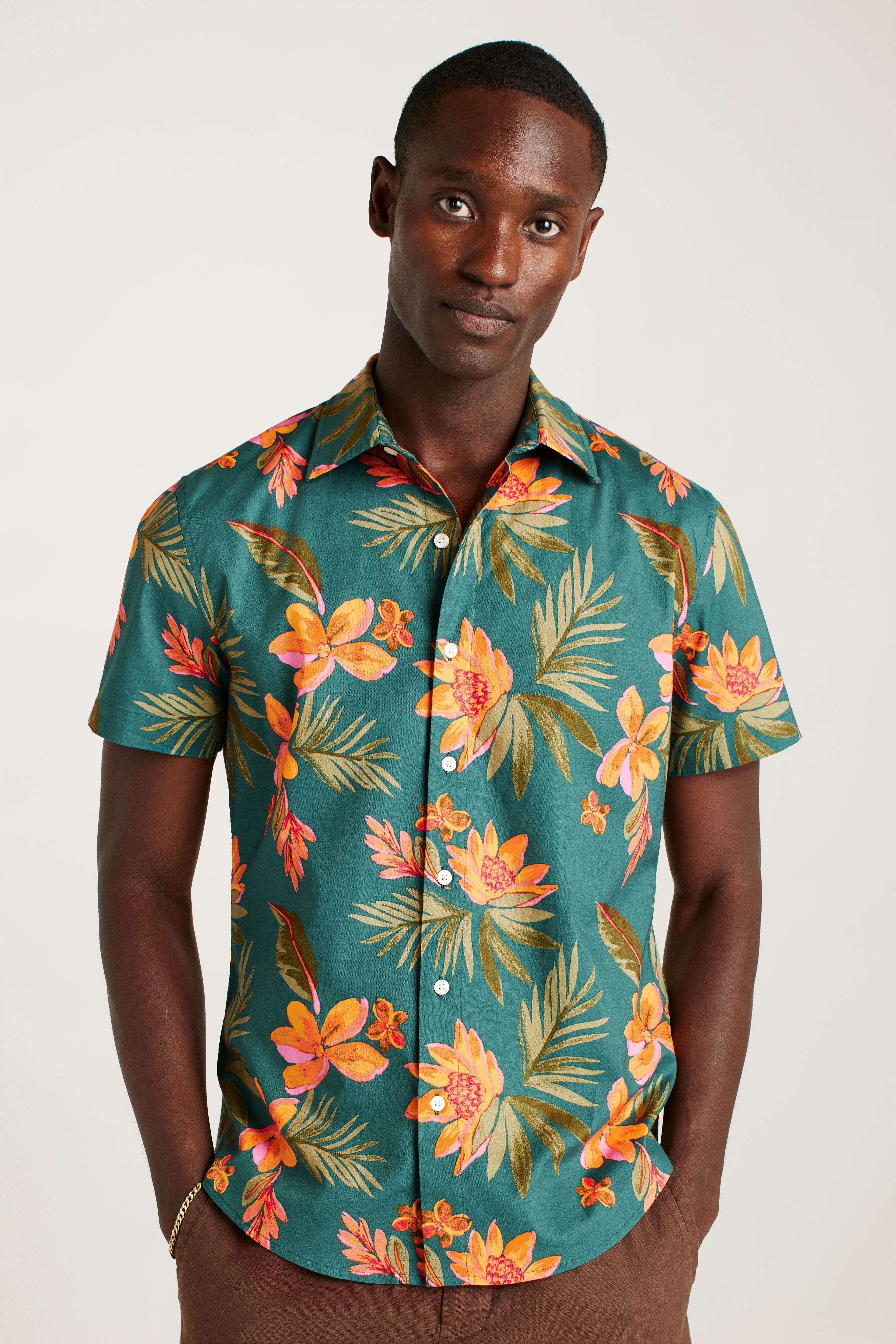 Riviera Short Sleeve Shirt Product Image