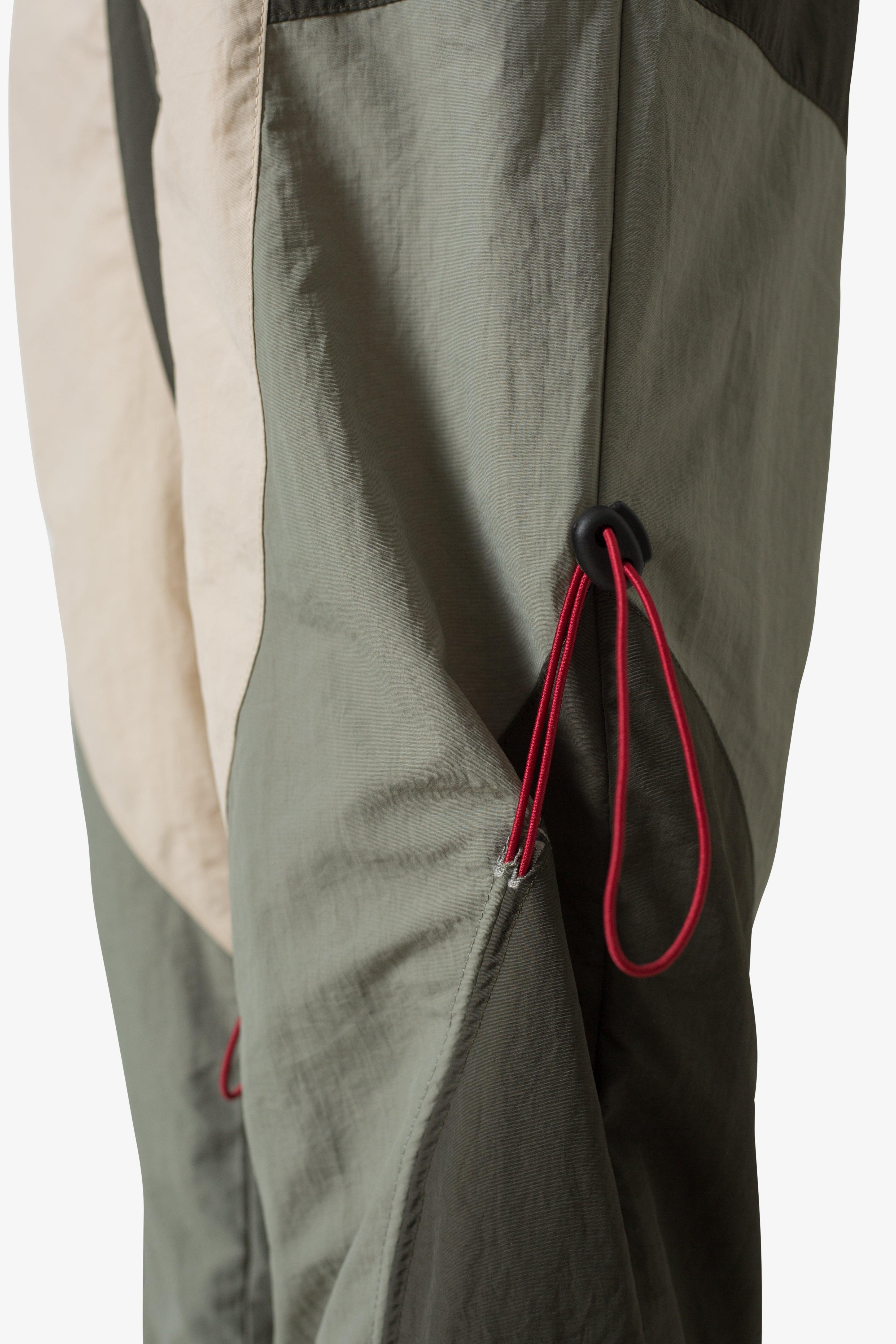 Active Windbreaker Joggers - Olive Product Image