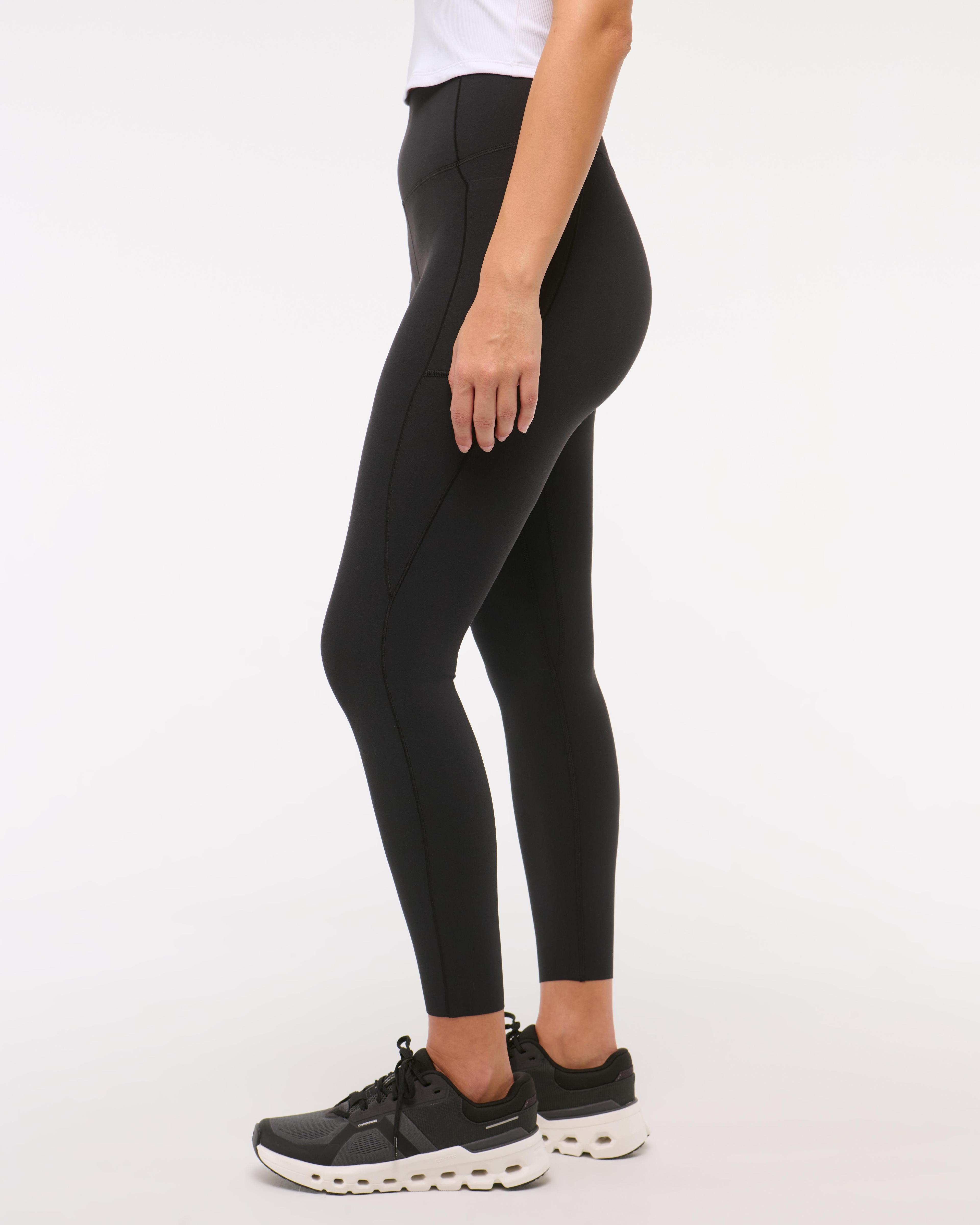 YPB studioFLEX Curve Love 7/8-Length Pocket Legging Product Image