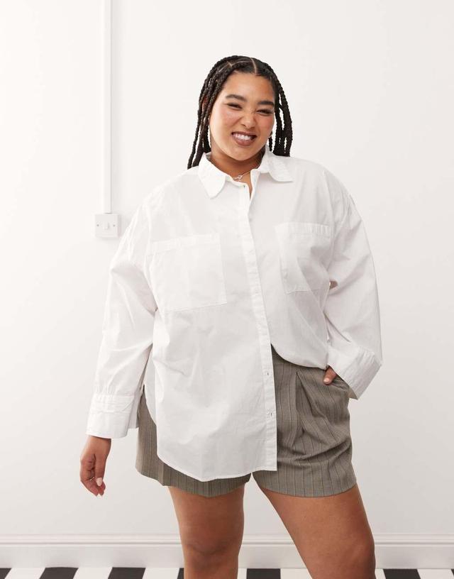 COLLUSION Plus poplin oversized shirt in white Product Image