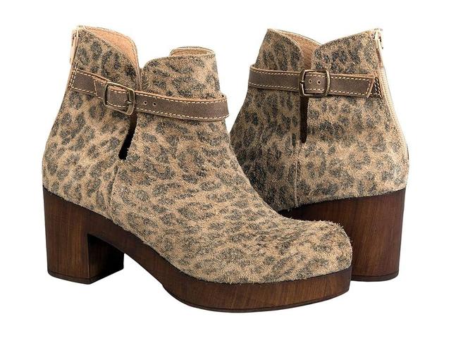 Californians Jordyn (Cheetah Suede) Women's Boots Product Image