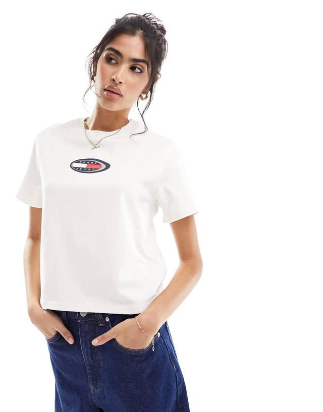 Tommy Jeans archive classic T-shirt in white Product Image