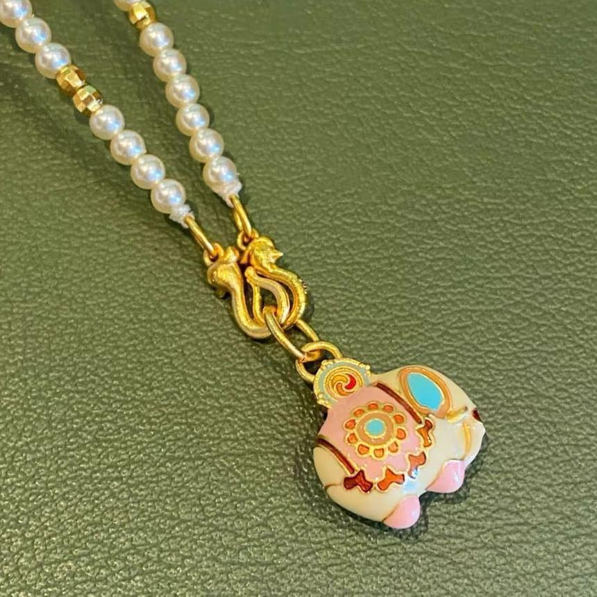 Faux Pearl Elephant Necklace Product Image