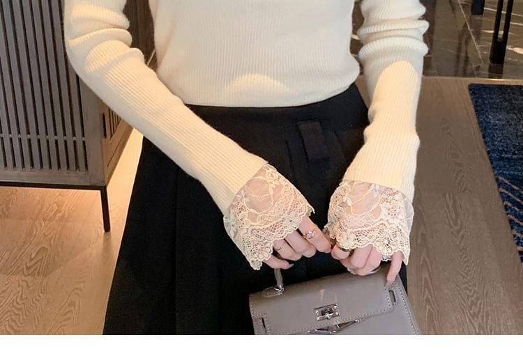 Long-Sleeve V-Neck Bow Lace Trim Ribbed Knit Top Product Image