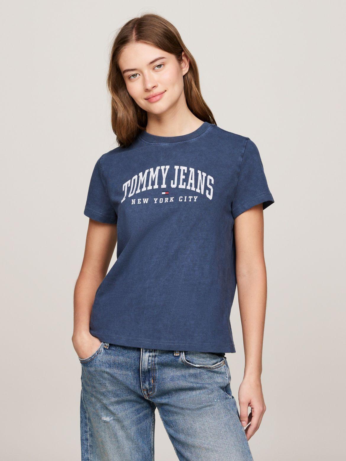 Tommy Hilfiger Women's Classic Tommy Logo Crewneck T-Shirt Product Image