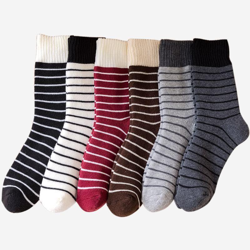 Striped Short Socks Product Image