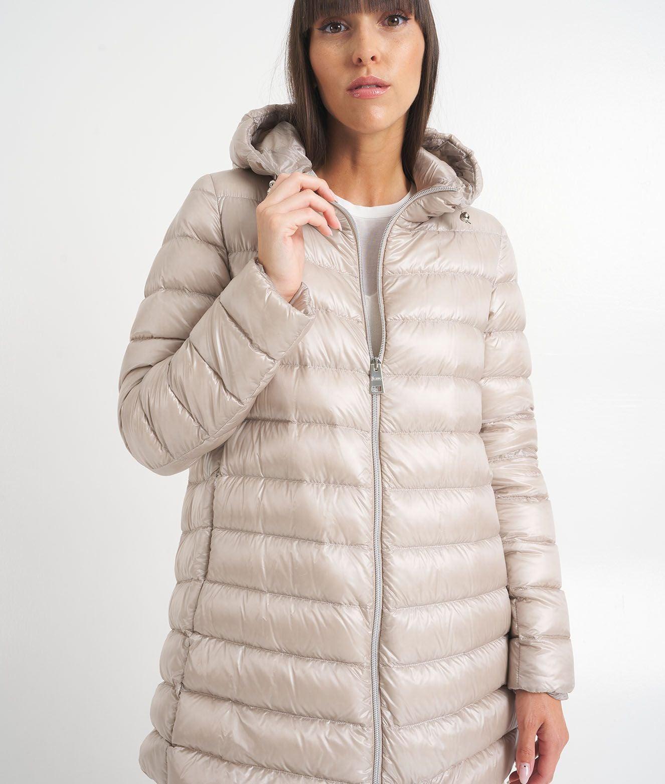 Cappotto trapuntato in piuma Female Product Image