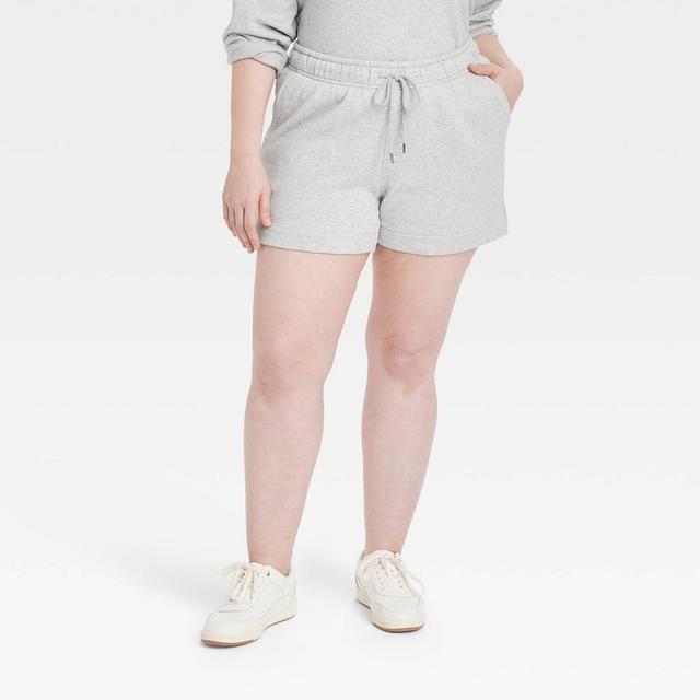 Womens Mid-Rise Fleece Shorts - Universal Thread XXL Product Image