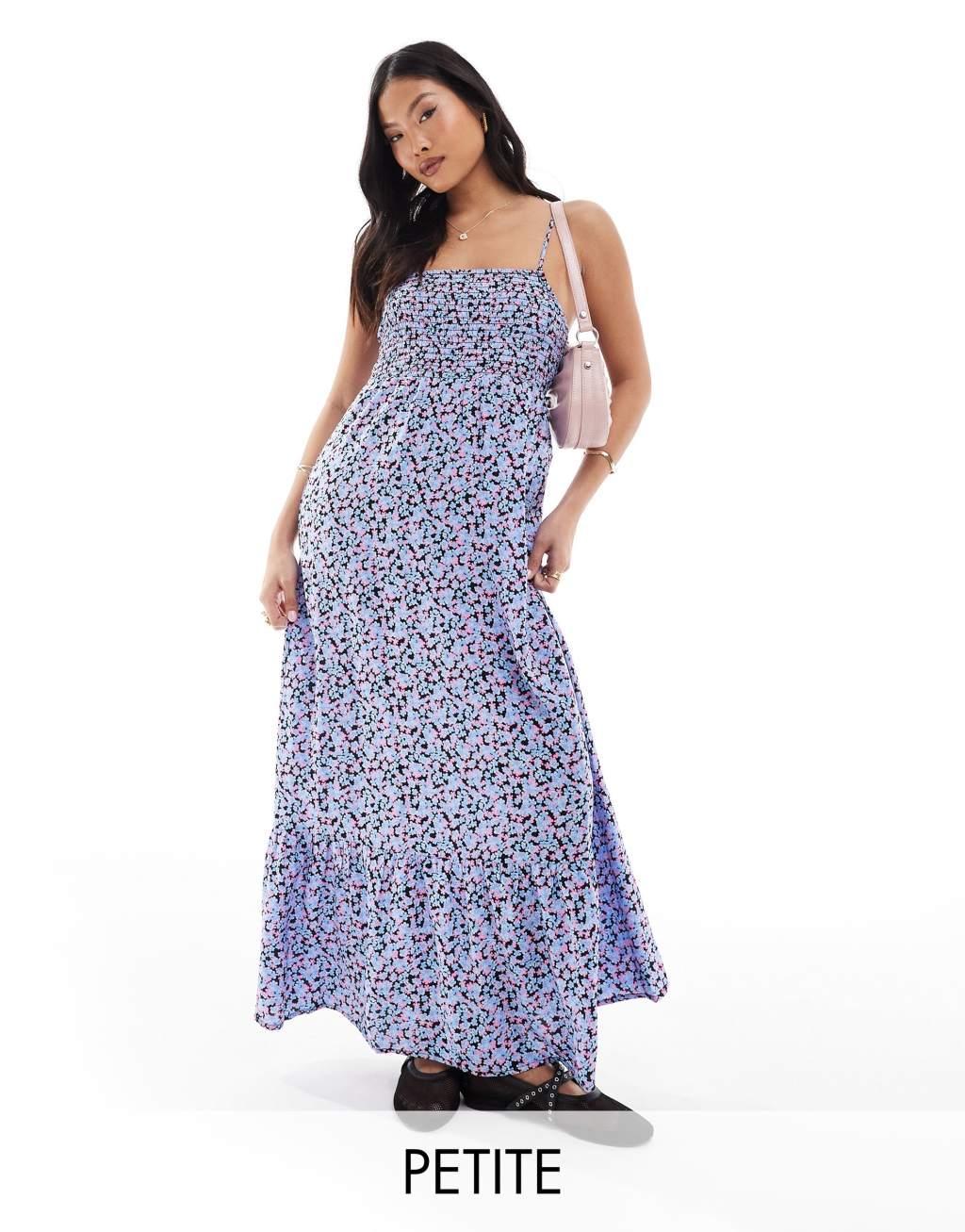 Vero Moda Petite smocked bust maxi dress in blue floral print Product Image