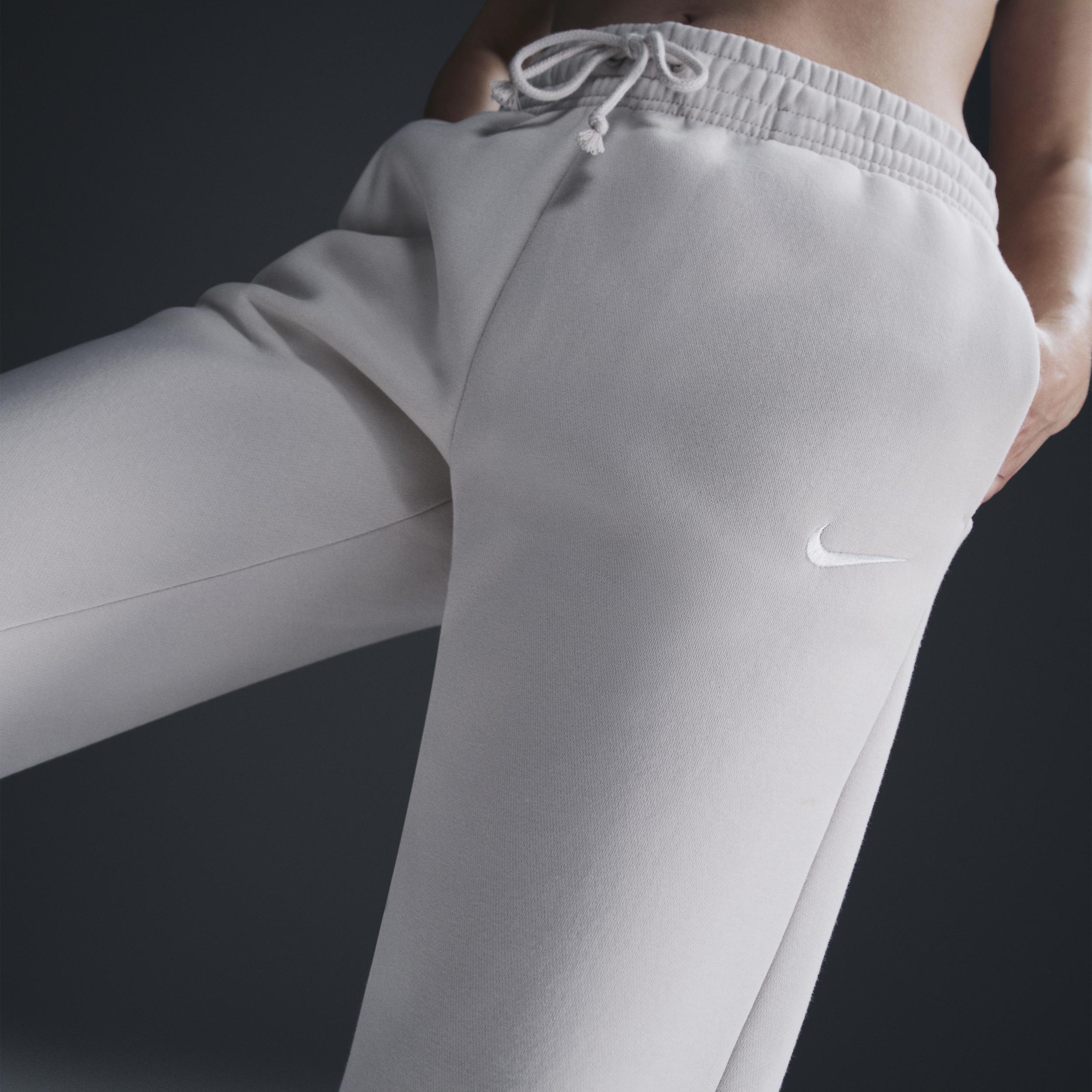 Nike Sportswear Phoenix Fleece Women's Mid-Rise Sweatpants Product Image