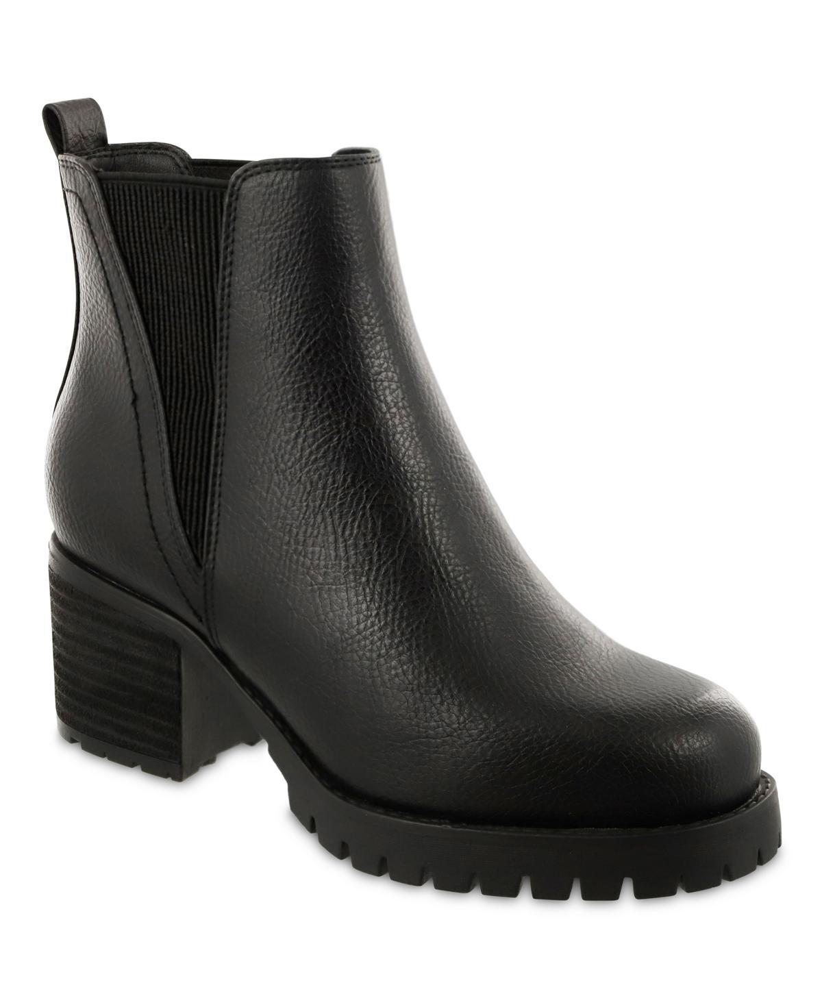 Mia Womens Jody Lug Sole Wide-Width Chelsea Booties Product Image