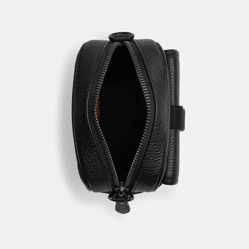 Beck Crossbody Product Image