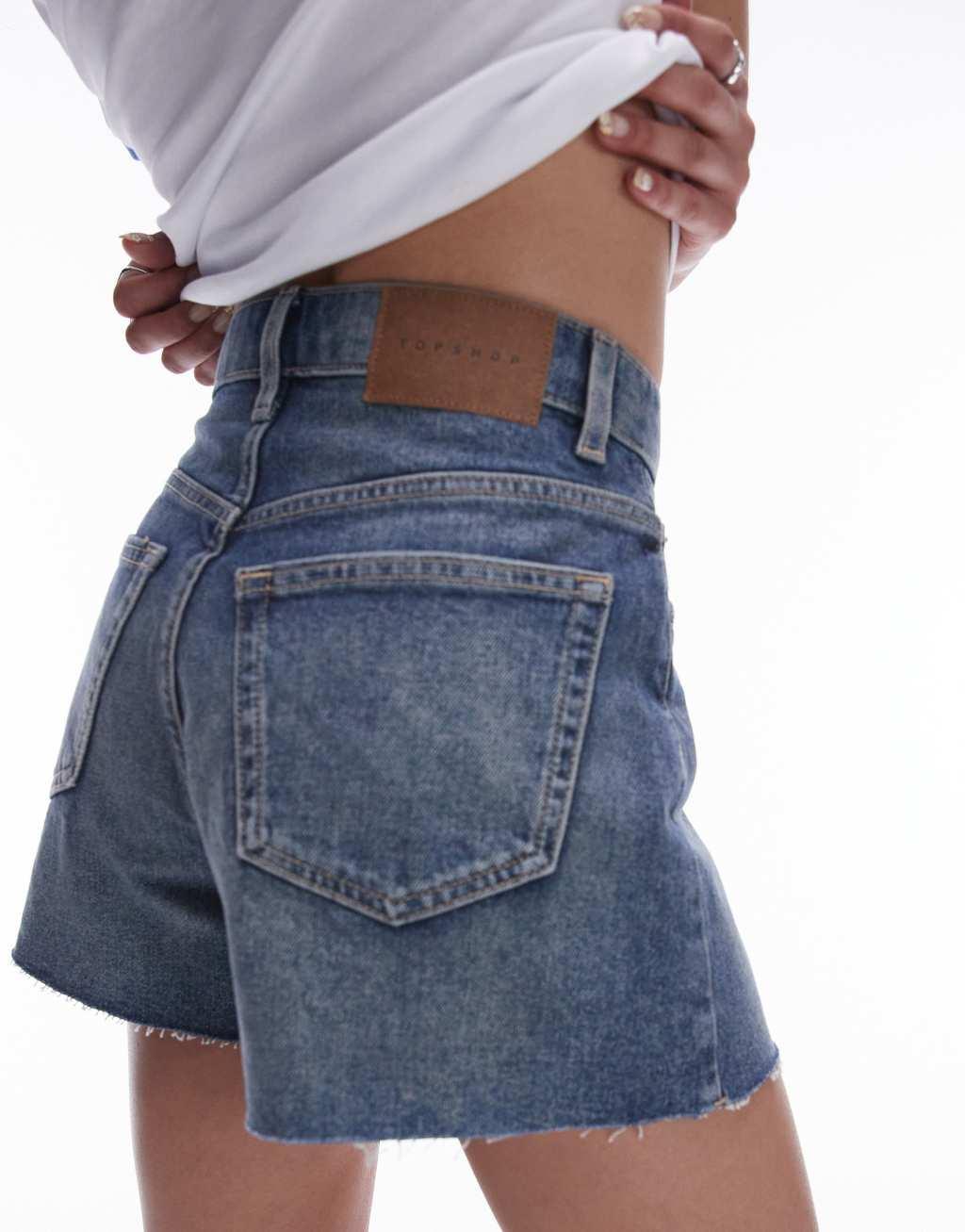 Topshop denim comfort stretch shorts in bleach Product Image