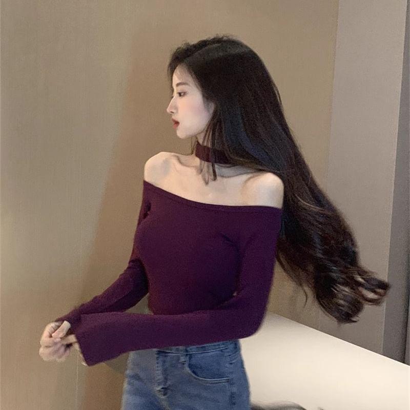 Long Sleeve Cold Shoulder Plain Top Product Image