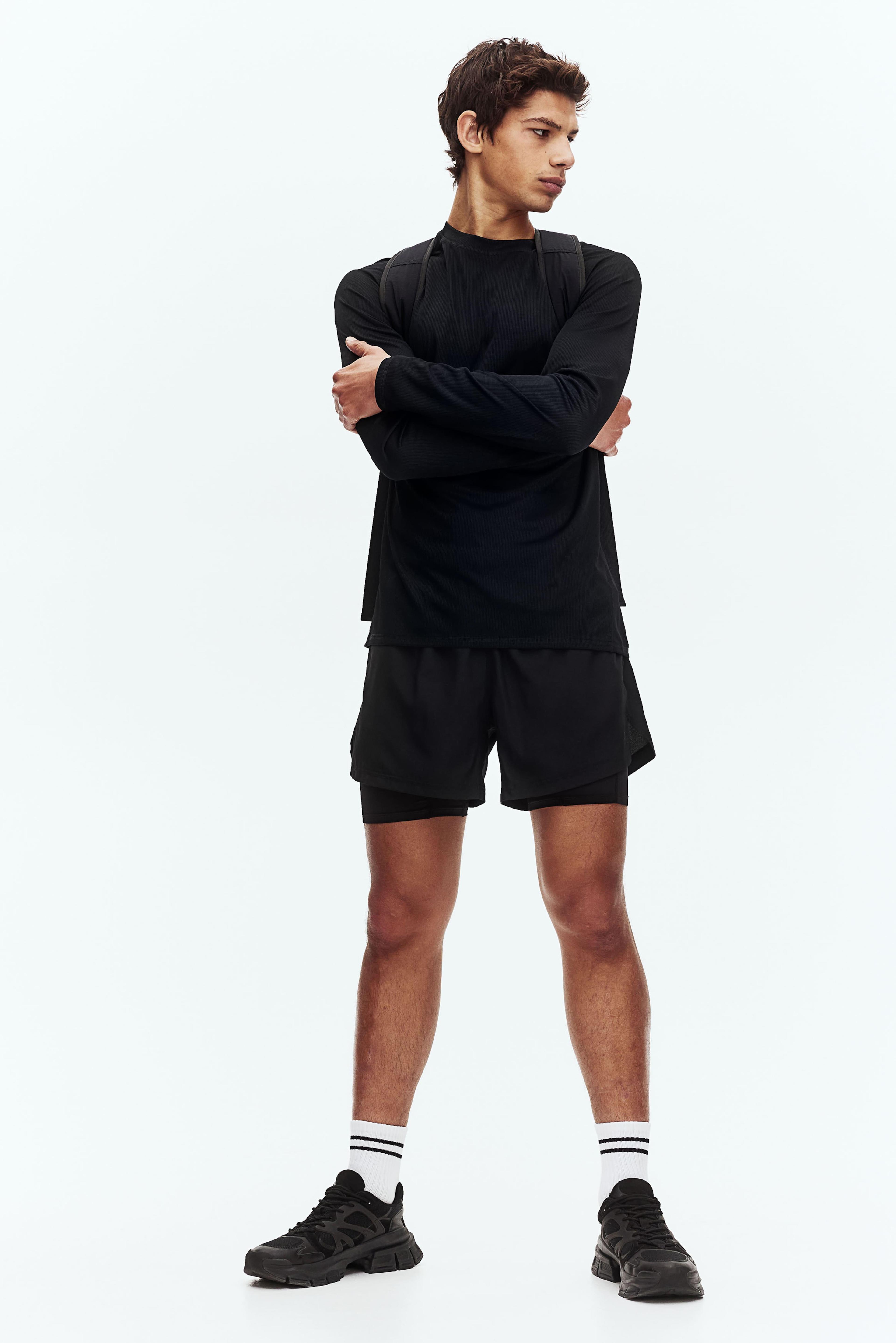 Double-Layered Sports Shorts in DryMove™ Product Image