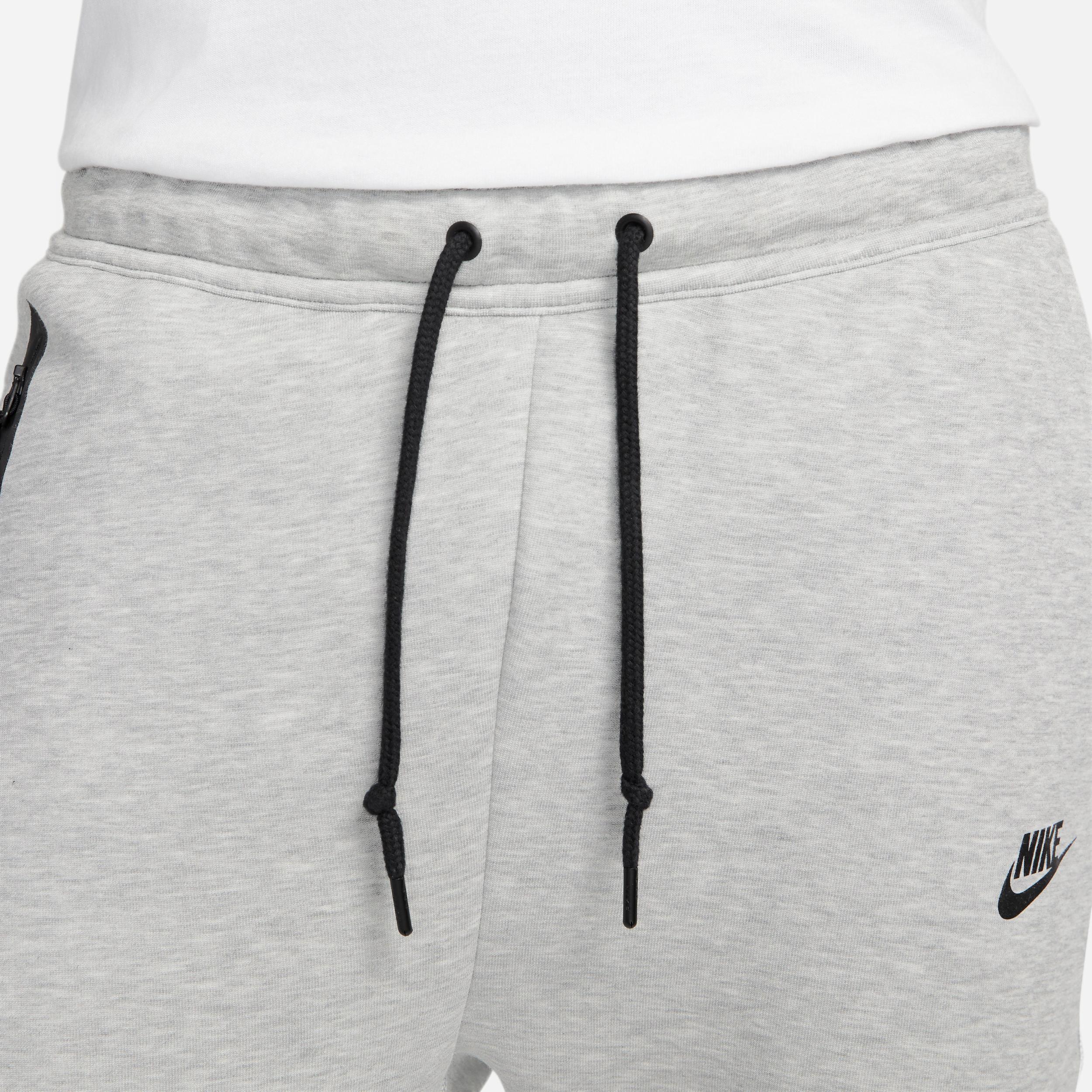 Nike Tech Fleece Joggers Product Image