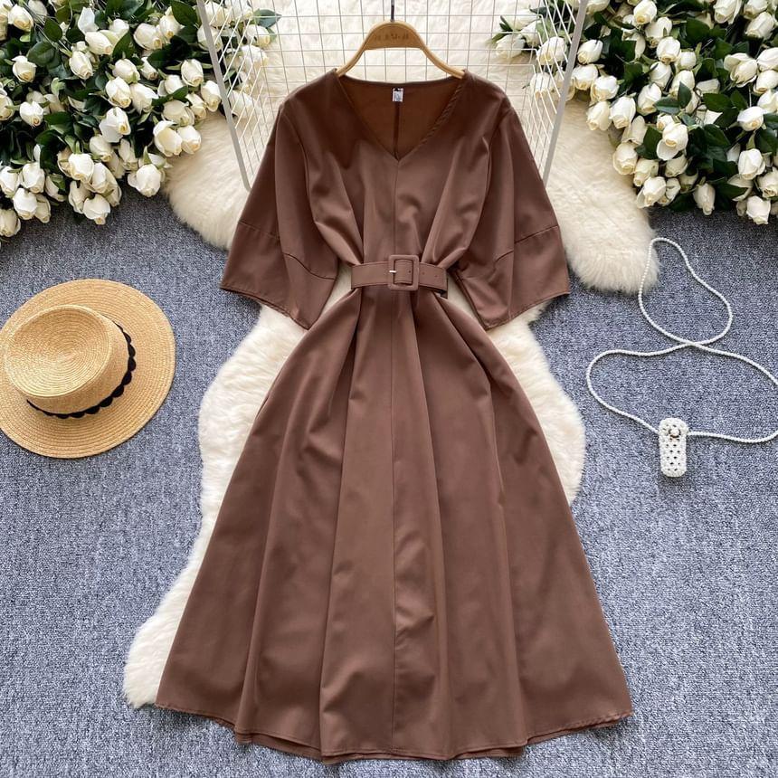 Short-Sleeve V-Neck Plain Midi A-Line Dress Product Image