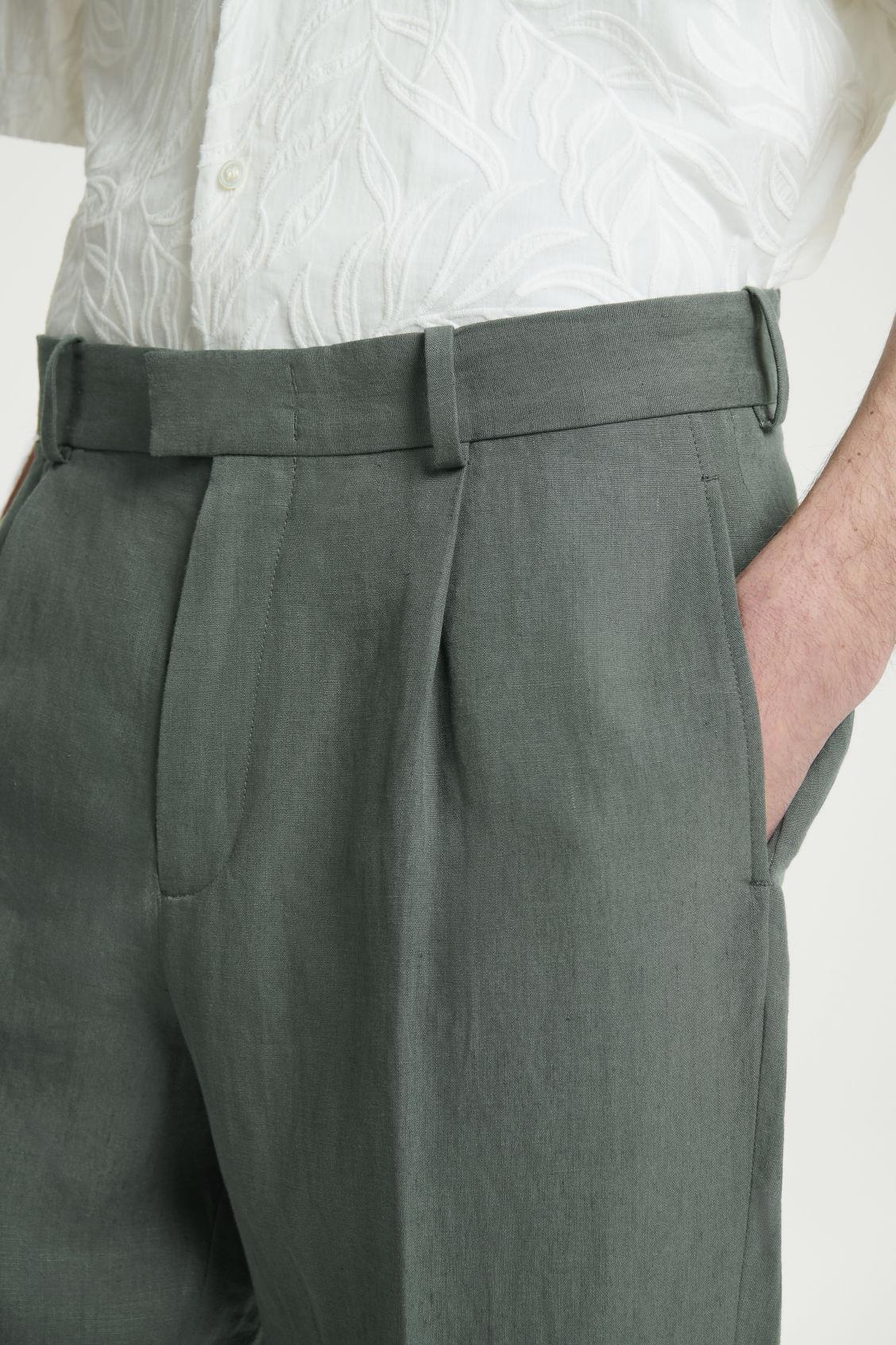 PLEATED STRAIGHT-LEG LINEN TROUSERS Product Image