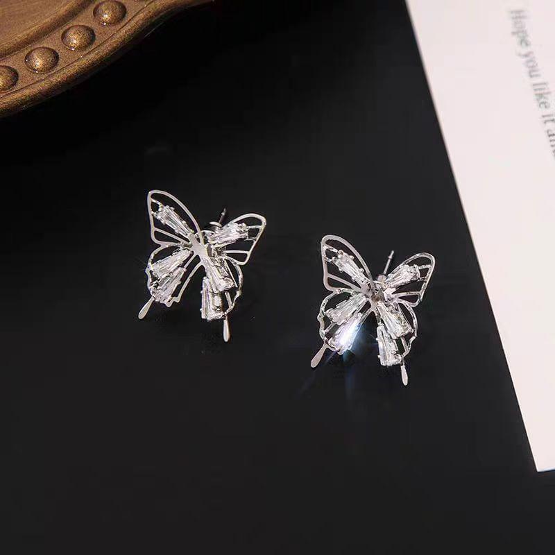 Butterfly Stud Earring Product Image