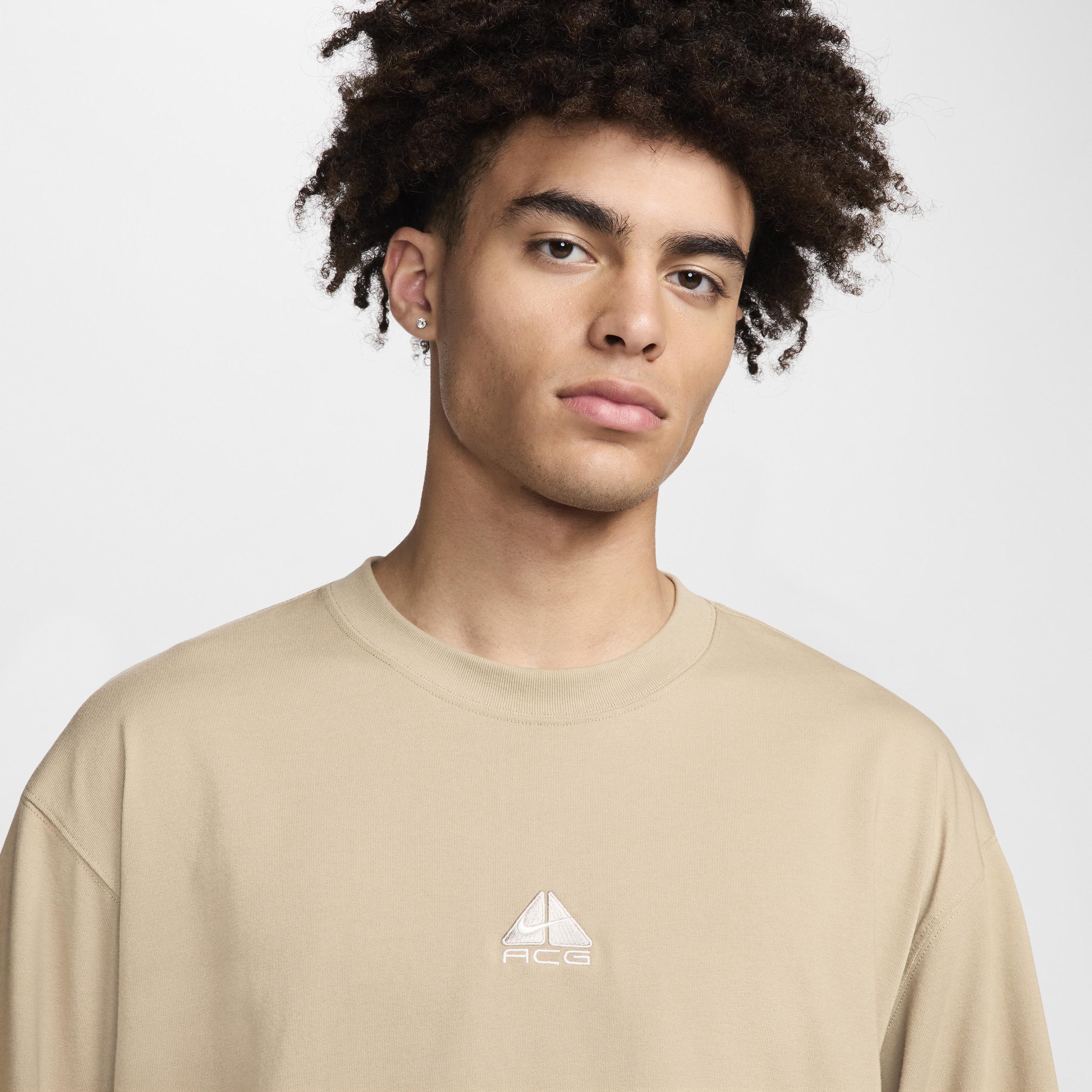 Men's Nike ACG "Lungs" Long-Sleeve T-Shirt Product Image