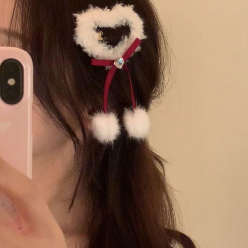 Star /  Heart Pom Pom Ribbon Hair Clip Product Image