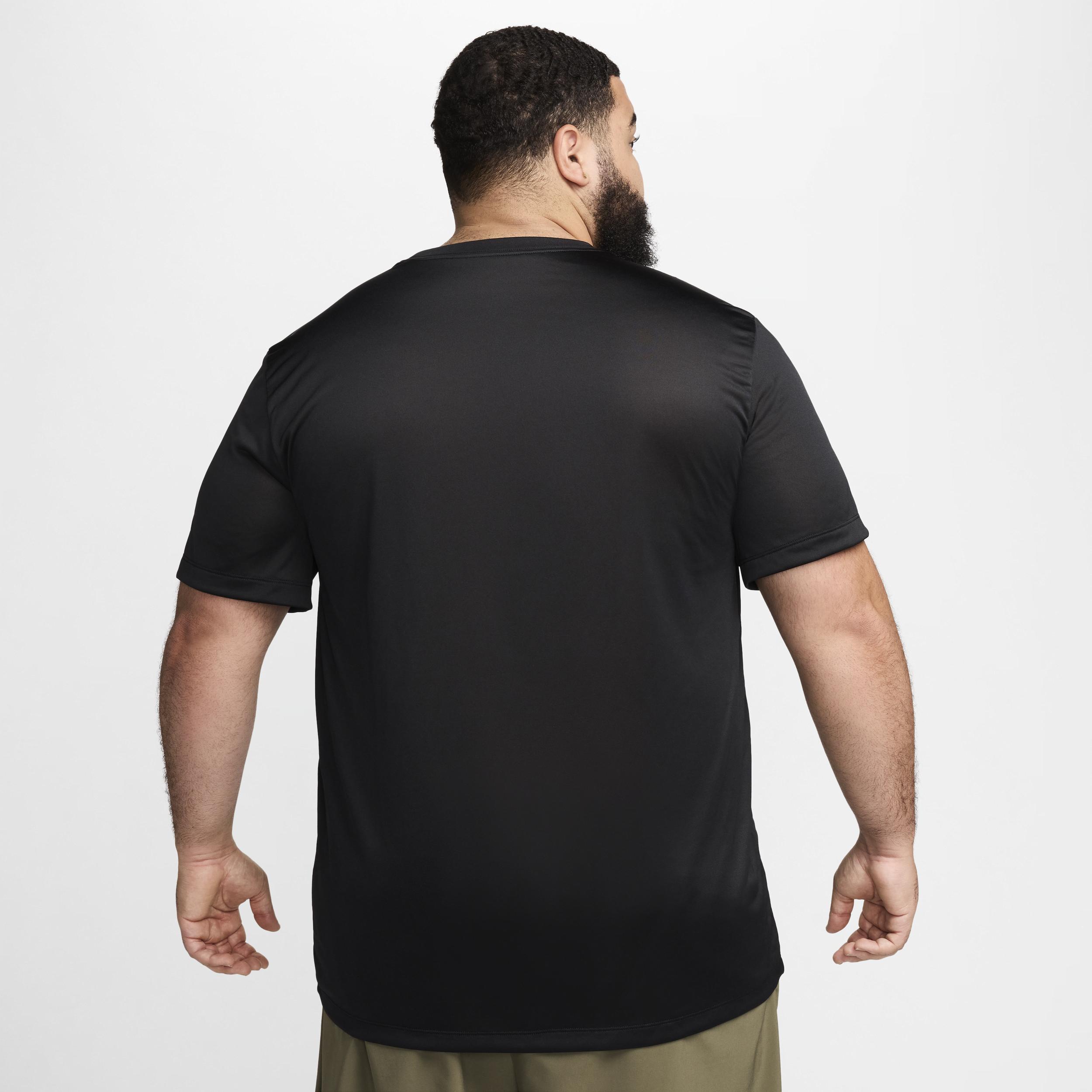 Nike Men's Dri-FIT Fitness T-Shirt Product Image