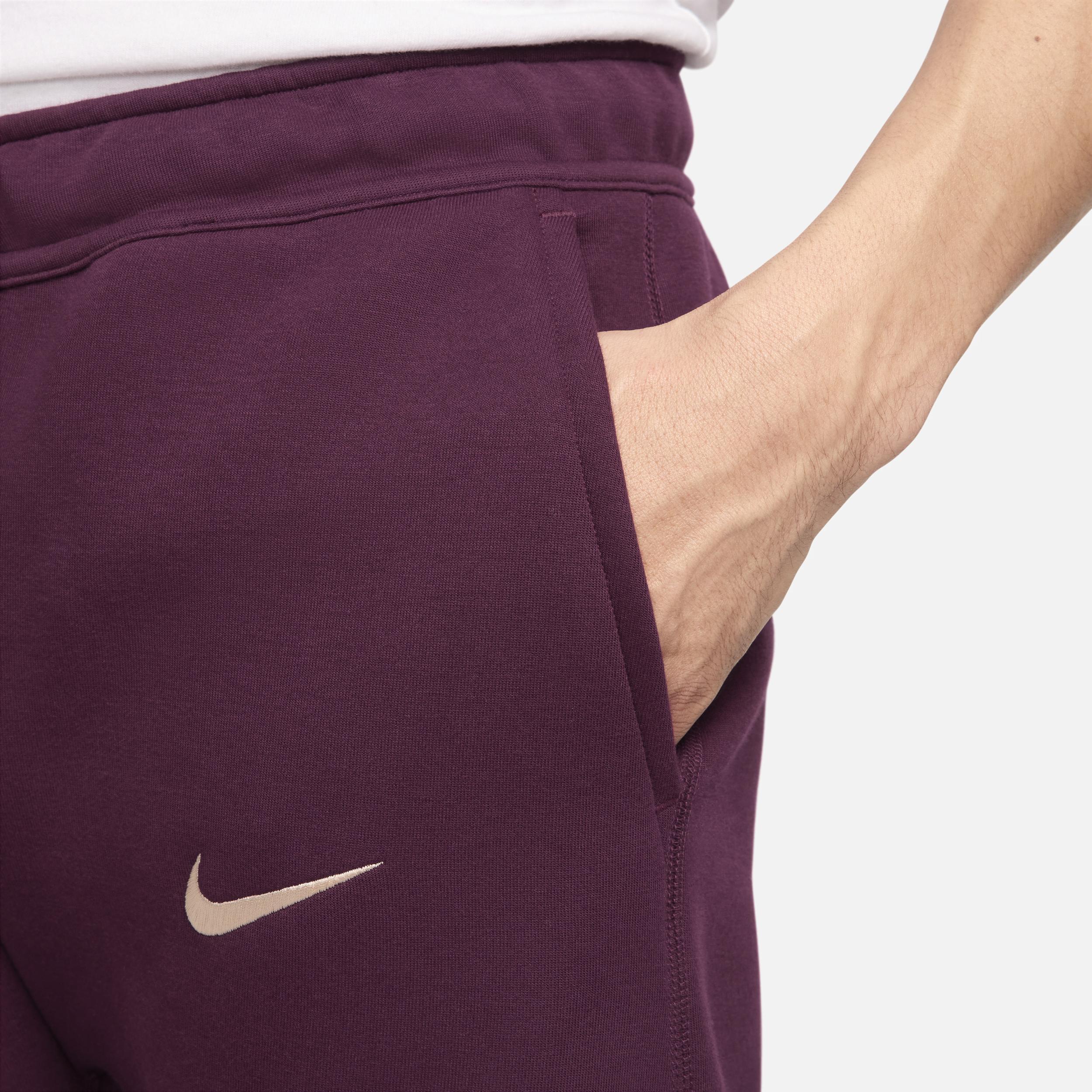 Paris Saint-Germain Tech Fleece Nike Men's Soccer Jogger Pants Product Image