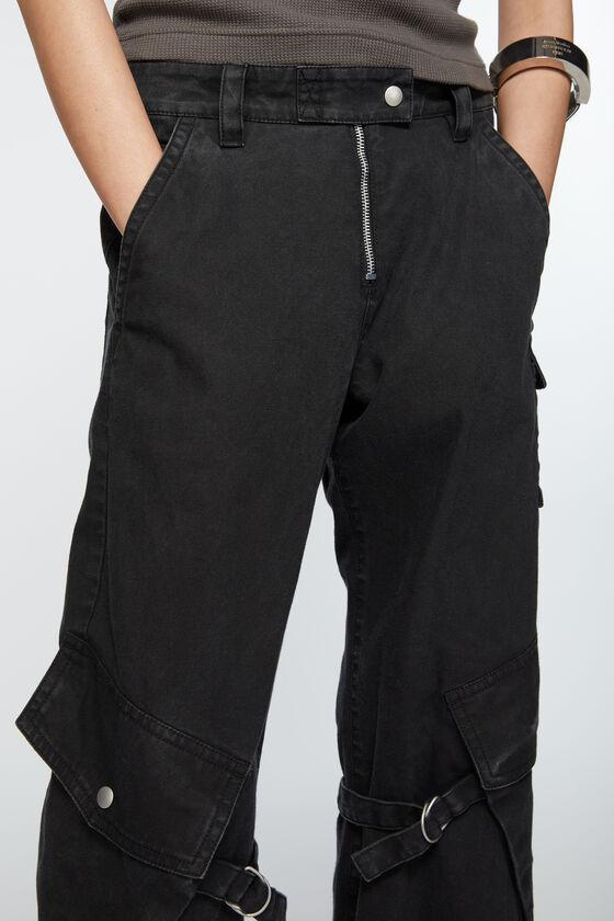 Cargo trousers Product Image