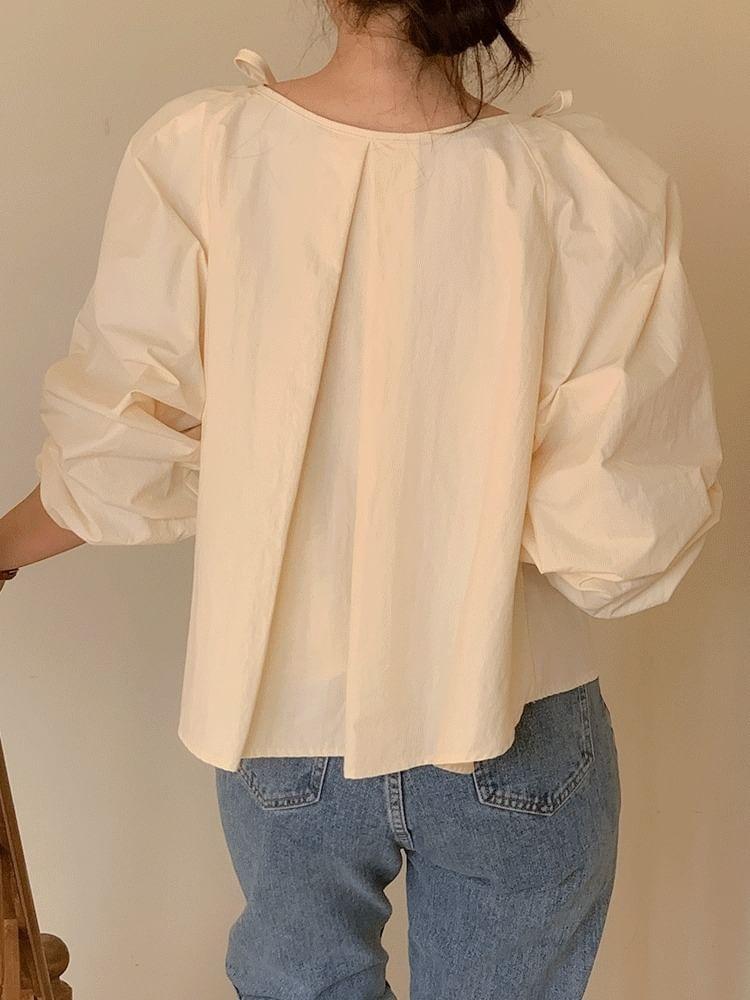 Plain Bow Blouse Product Image