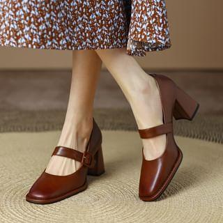 Square-Toe Chunky Heel Mary Jane Shoes Product Image