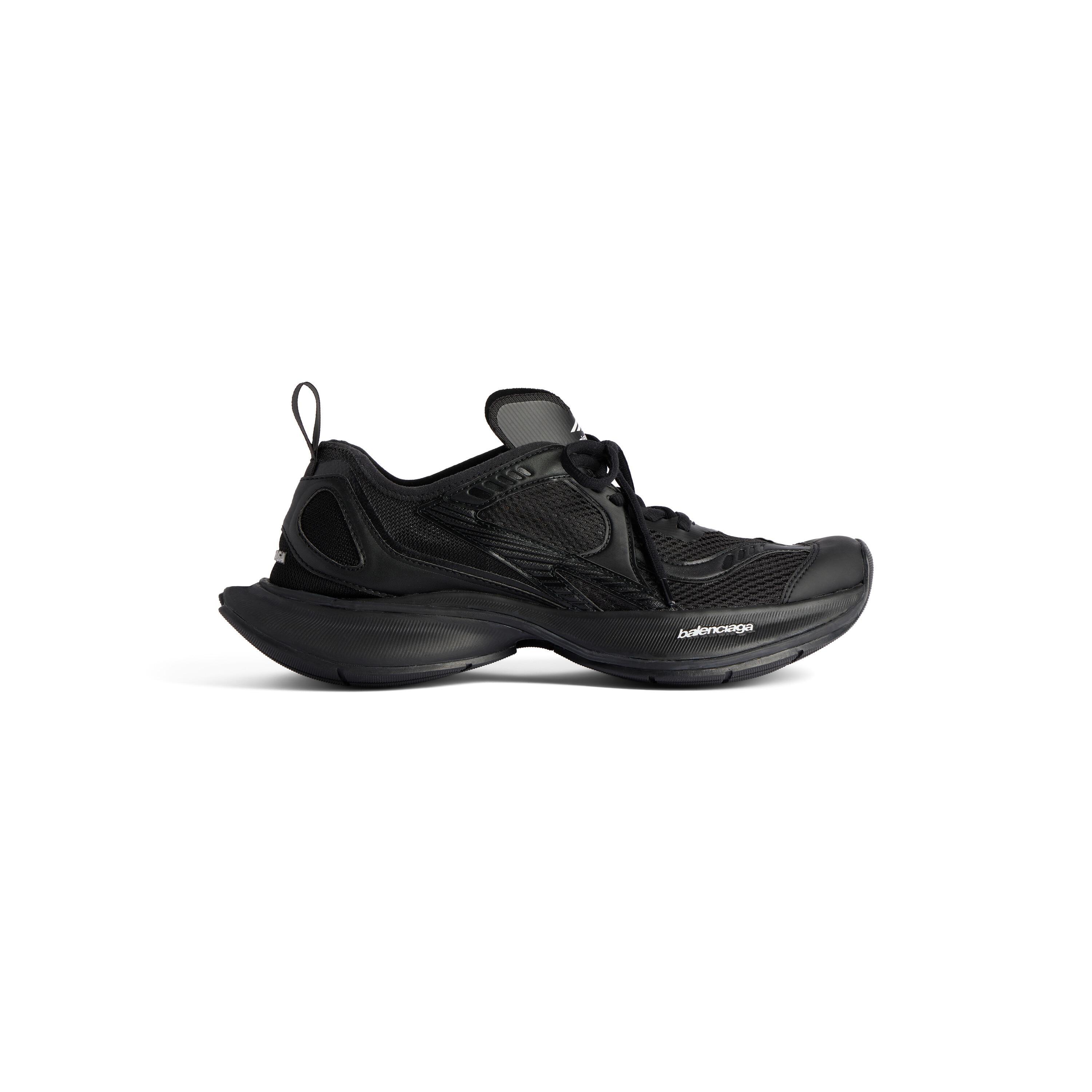 Men's Circuit Sneaker  in Black Product Image