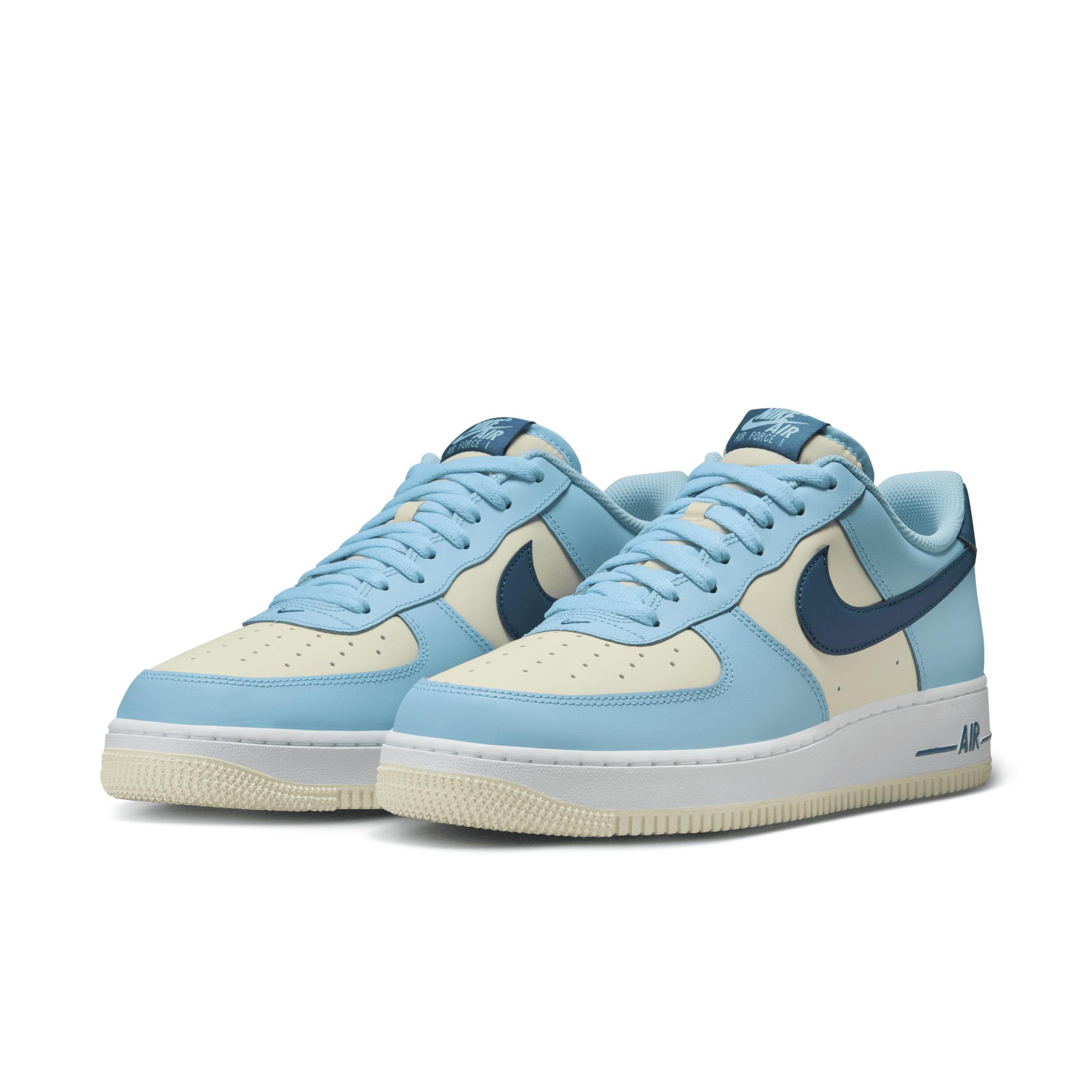 Nike Air Force 1 '07 Men's Shoes Product Image