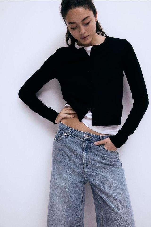 Fine-knit Cardigan Product Image