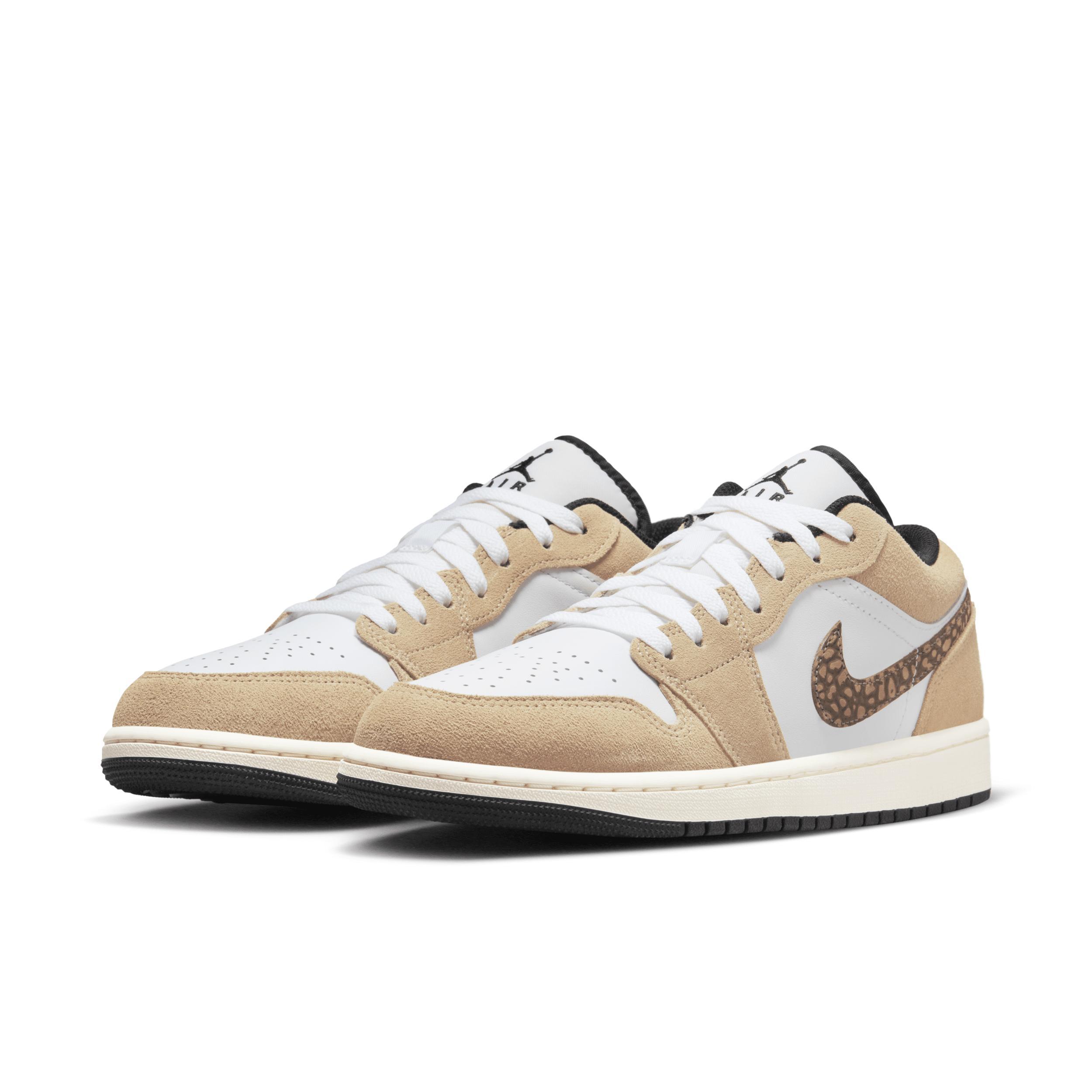 Men's Air Jordan 1 Low SE Shoes Product Image